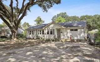 2434 Honeysuckle Ave, Baton Rouge, LA 70808