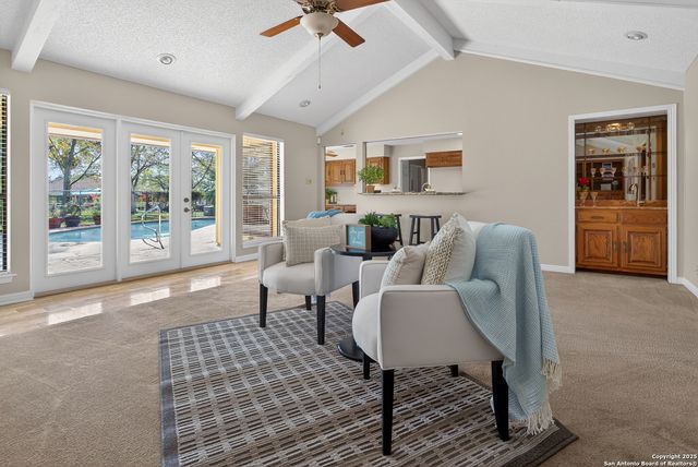 6330 Lakewood Park, Windcrest, TX 78239