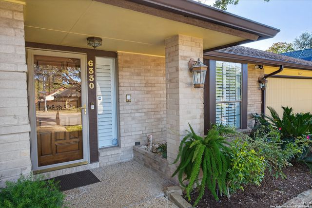 6330 Lakewood Park, Windcrest, TX 78239