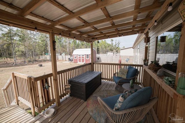 5327 Bodega Dr, Milton, FL 32583