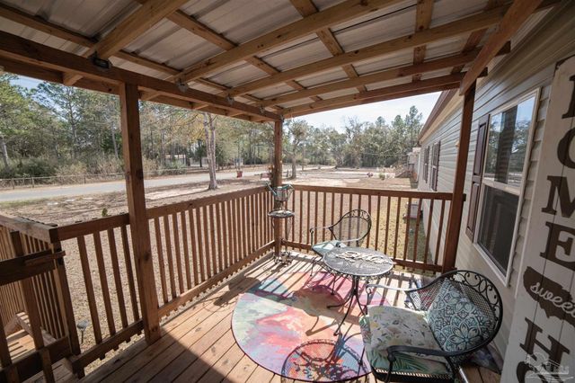 5327 Bodega Dr, Milton, FL 32583