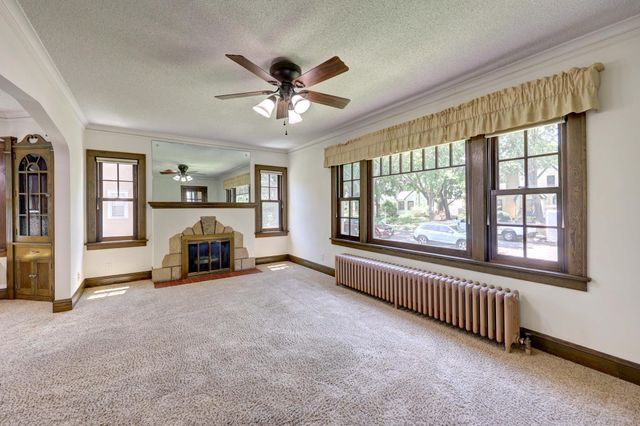 4020 Washburn Avenue N, Minneapolis, MN 55412