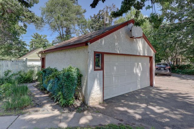 4020 Washburn Avenue N, Minneapolis, MN 55412
