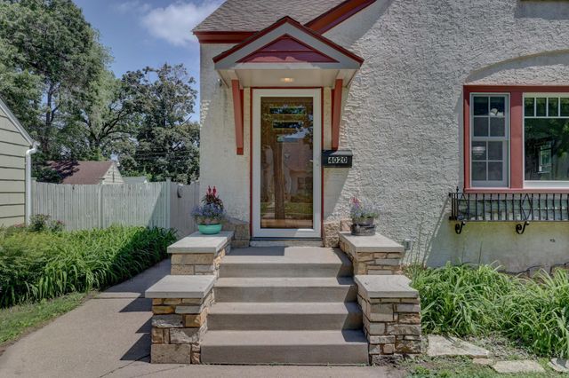 4020 Washburn Avenue N, Minneapolis, MN 55412