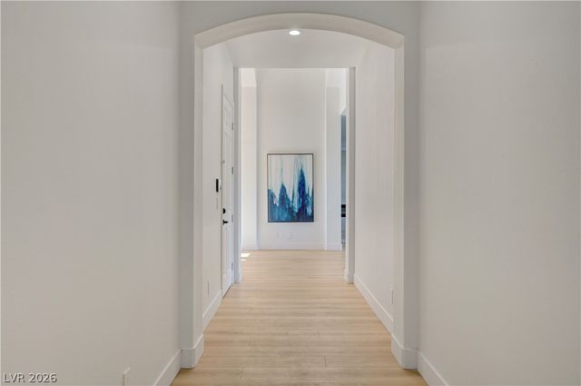 2290 Casa Bella Court, Las Vegas, NV 89117