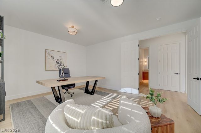 2290 Casa Bella Court, Las Vegas, NV 89117