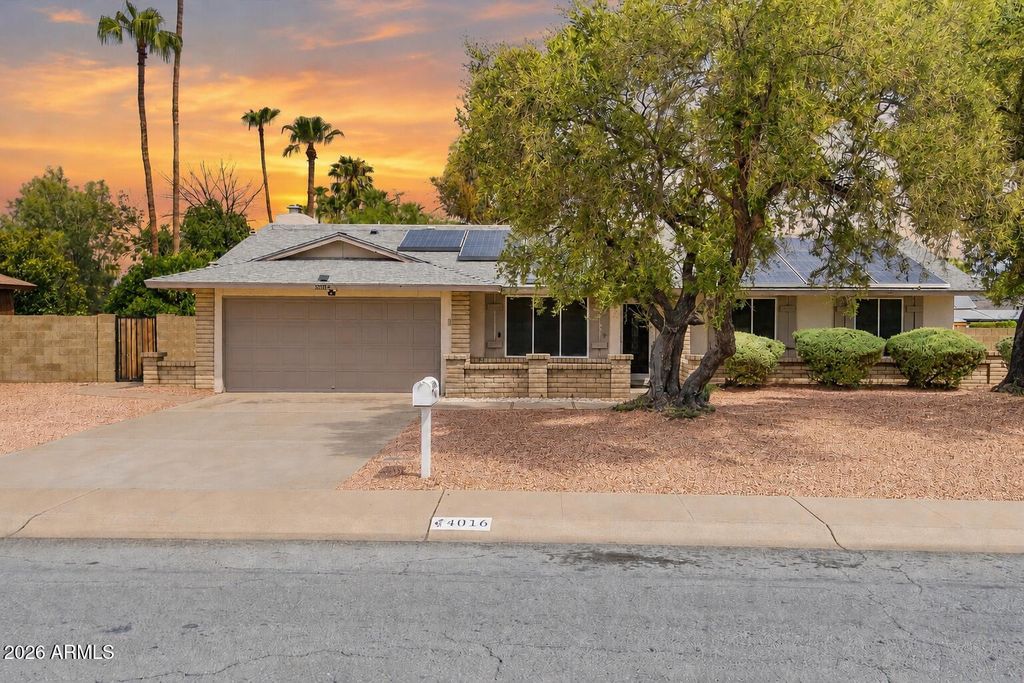 4016 E SHANGRI LA Road, Phoenix, AZ 85028 — exterior