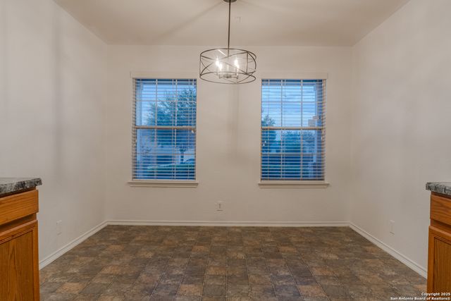 8502 CHICKASAW BLF, Converse, TX 78109