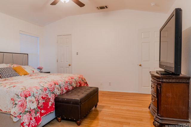 8502 CHICKASAW BLF, Converse, TX 78109