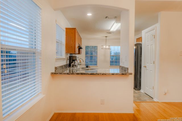 8502 CHICKASAW BLF, Converse, TX 78109