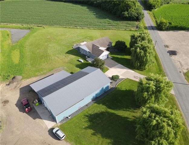 568 Midway Road, Menomonie, WI 54751