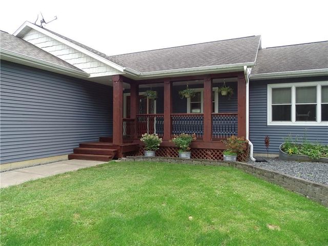 568 Midway Road, Menomonie, WI 54751