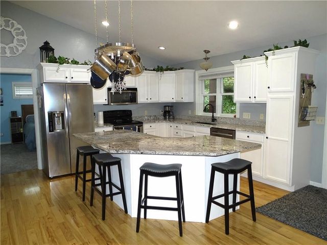 568 Midway Road, Menomonie, WI 54751