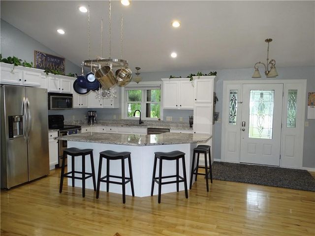 568 Midway Road, Menomonie, WI 54751