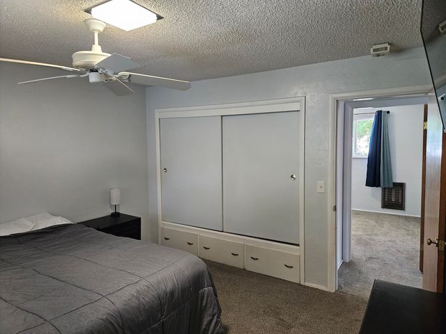 4514 Summers Lane, Klamath Falls, OR 97603