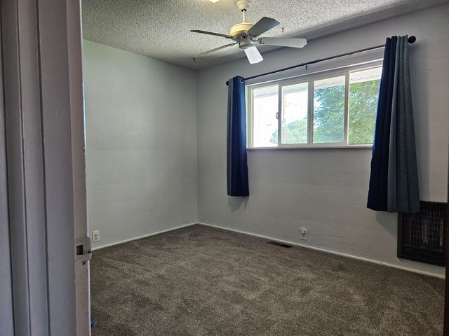 4514 Summers Lane, Klamath Falls, OR 97603