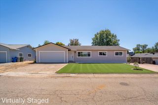1125 Lorraine Drive, Redding, CA 96002