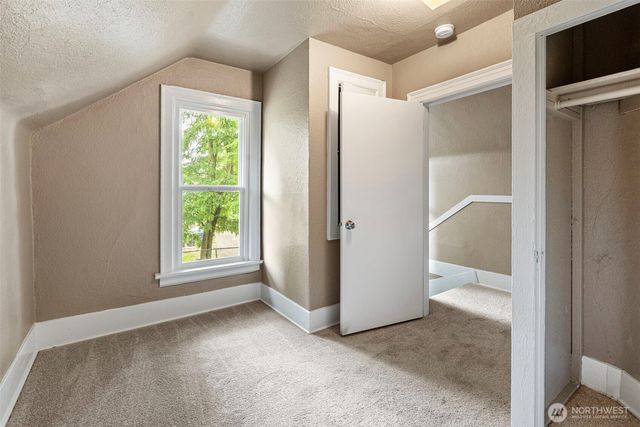 1208 S 14th Street, Tacoma, WA 98405