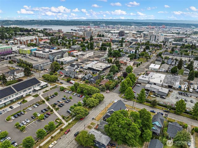 1208 S 14th Street, Tacoma, WA 98405