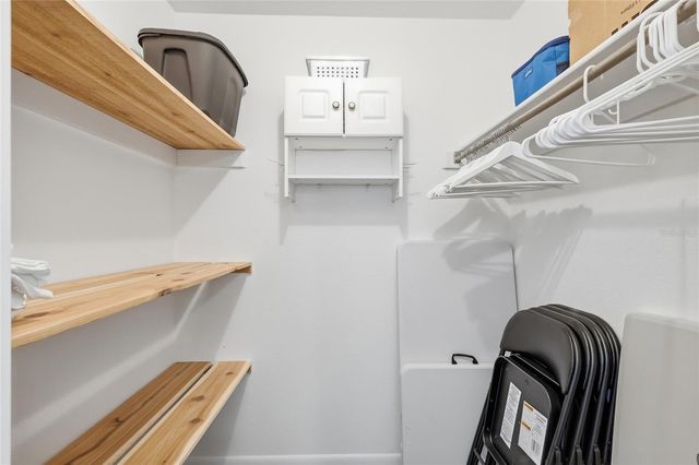 2812 AVENUE B, Holmes Beach, FL 34217