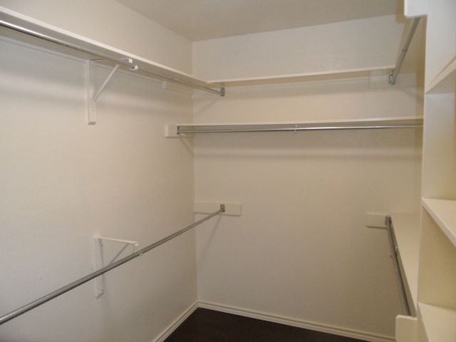 5731 Remington Park Square, Dallas, TX 75252