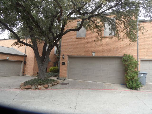 5731 Remington Park Square, Dallas, TX 75252