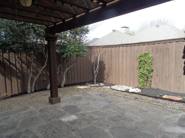 5731 Remington Park Square, Dallas, TX 75252