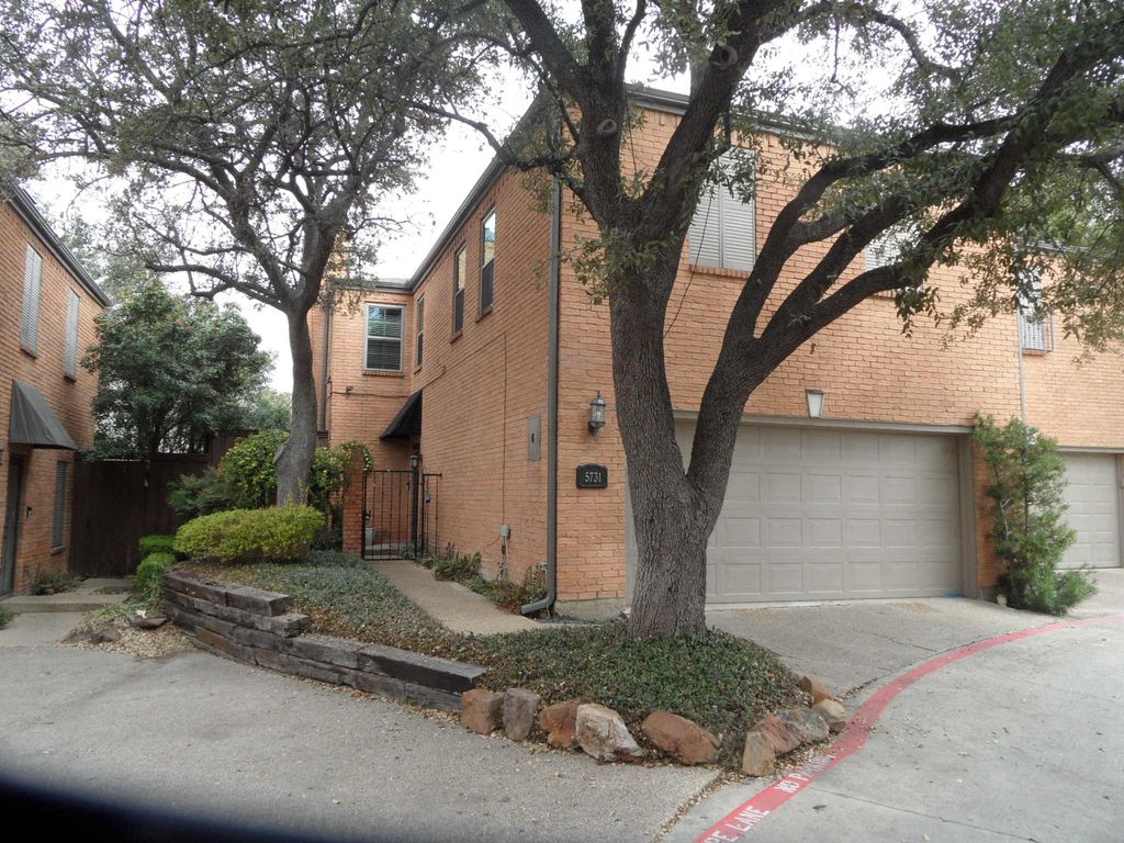 5731 Remington Park Square, Dallas, TX 75252