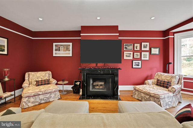 2230 DECATUR PL NW, Washington, DC 20008