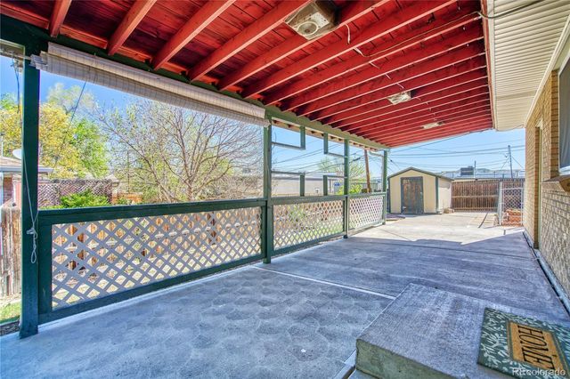 9609 W 57th Avenue, Arvada, CO 80002