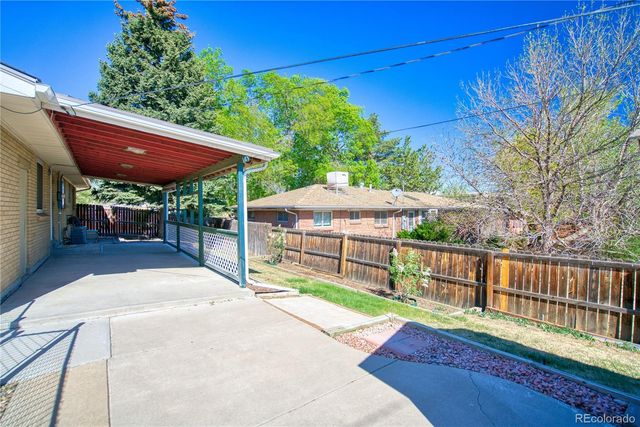 9609 W 57th Avenue, Arvada, CO 80002