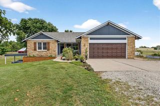 19702 211th Street, Tonganoxie, KS 66086