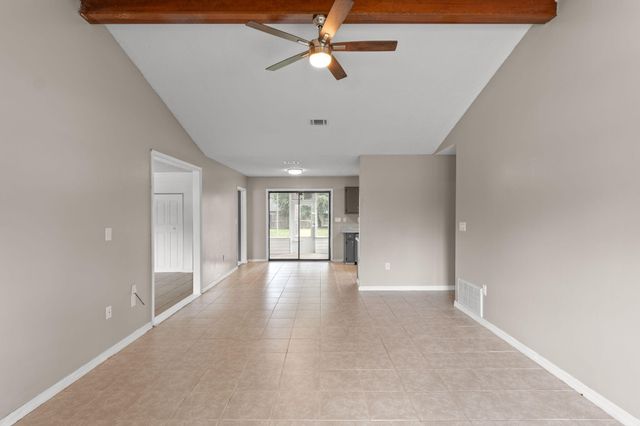 200 W Walker Circle, Crestview, FL 32539