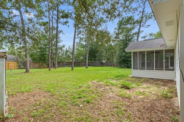 200 W Walker Circle, Crestview, FL 32539