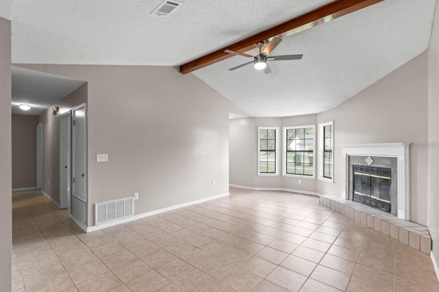 200 W Walker Circle, Crestview, FL 32539