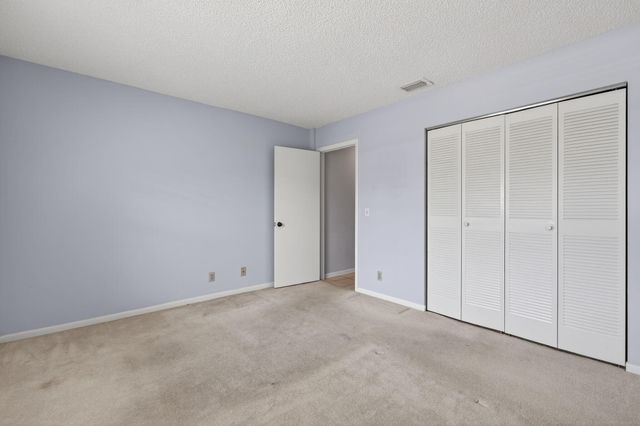 2301 Sabal Ridge Court H, Palm Beach Gardens, FL 33418