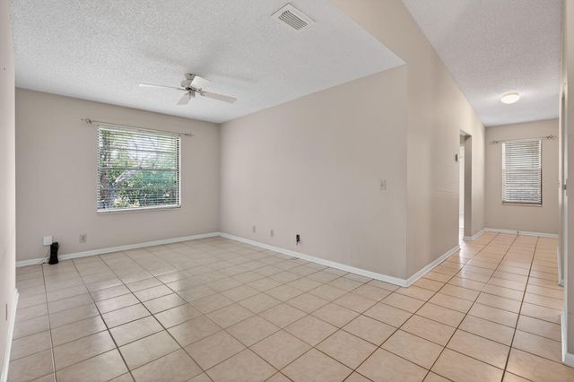 2301 Sabal Ridge Court H, Palm Beach Gardens, FL 33418