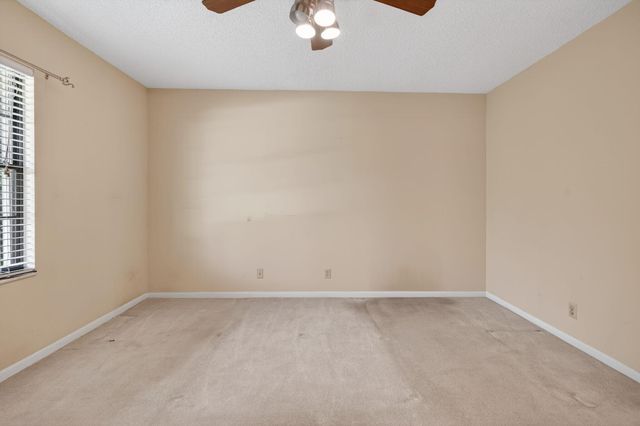 2301 Sabal Ridge Court H, Palm Beach Gardens, FL 33418