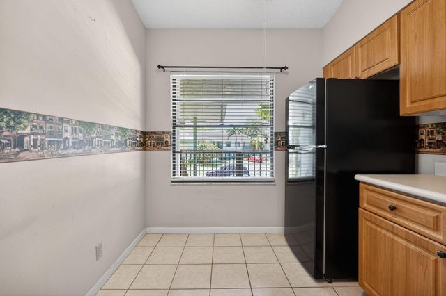 2301 Sabal Ridge Court H, Palm Beach Gardens, FL 33418