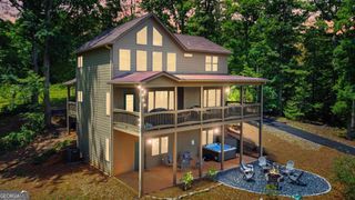 196 Grayson Point, Blue Ridge, GA 30513