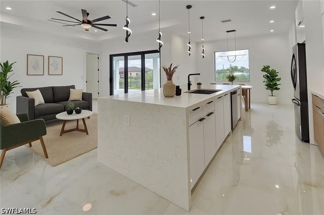 1321 NE 19th TER, Cape Coral, FL 33909