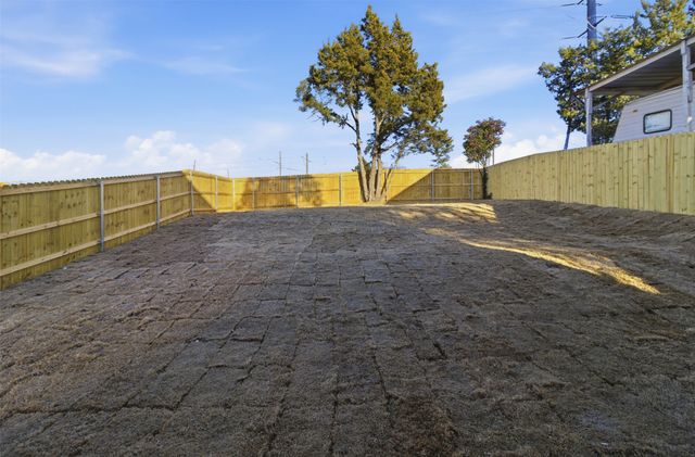 618 S Moore Street, Dallas, TX 75203