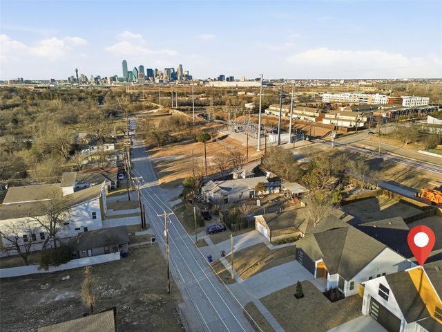 618 S Moore Street, Dallas, TX 75203