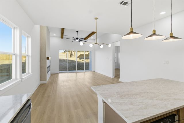 618 S Moore Street, Dallas, TX 75203