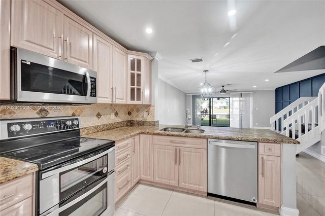 3325 S Carambola Cir S 2407, Coconut Creek, FL 33066