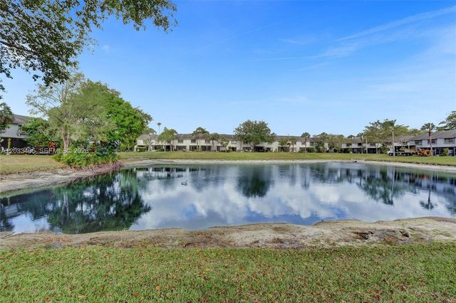 3325 S Carambola Cir S 2407, Coconut Creek, FL 33066