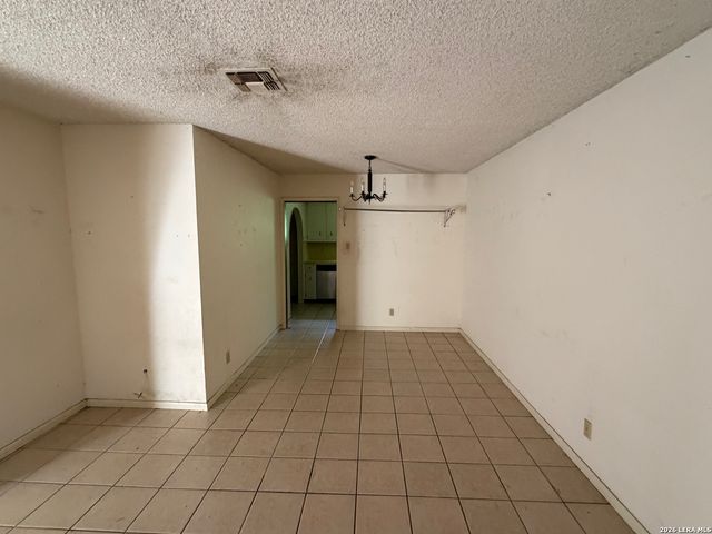 3643 MINTHILL DR, San Antonio, TX 78230