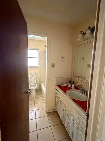 3643 MINTHILL DR, San Antonio, TX 78230