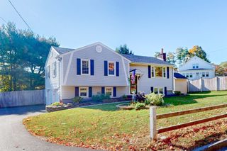 36 Clover Hill St, Marlborough, MA 01752