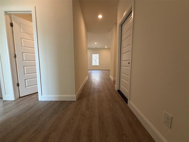 2017 Brush Creek Way, Newcastle, OK 73065